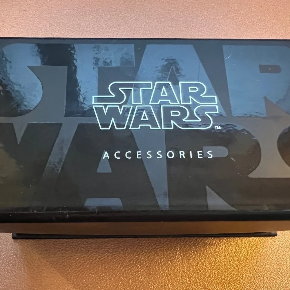 Cufflinks, Inc. Men's Star Wars 3D The Mandalorian Grogu 3D Stud Set::Rare::NWT